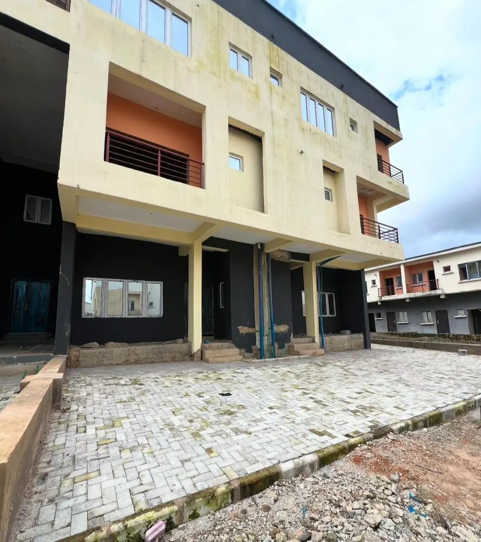 Terrace Duplex + BQ - Image 1