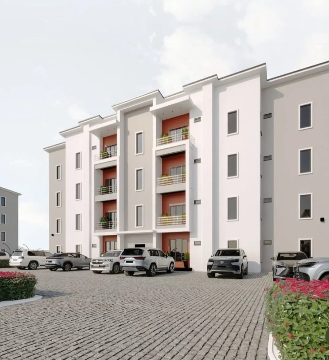 Apartment with Elevator - View 2