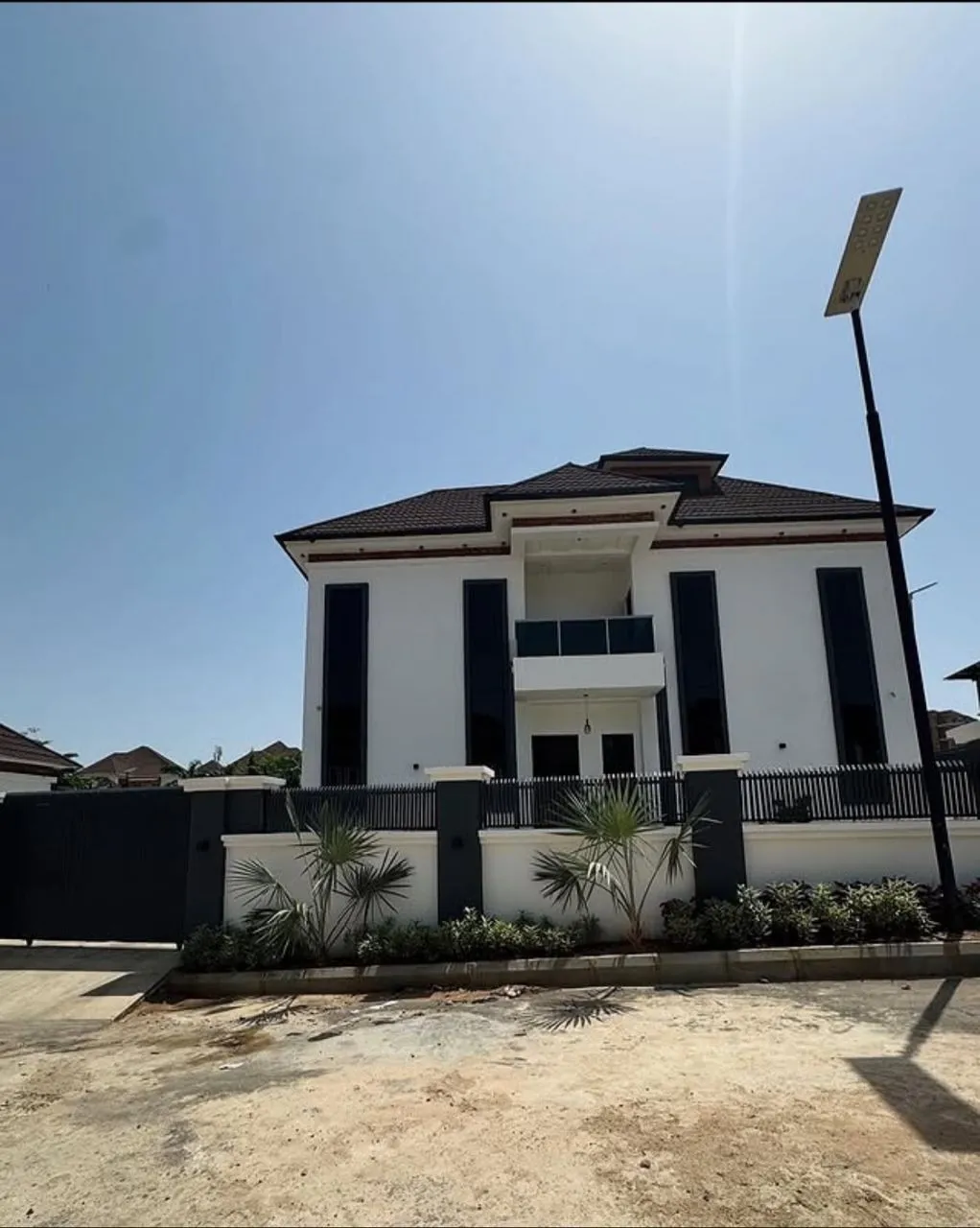 Detached Duplex + BQ - Photo 5